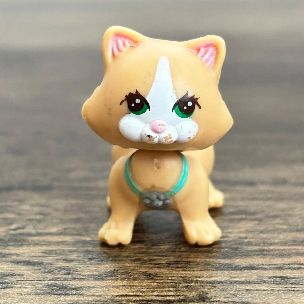 VINTAGE Kenner Littlest Pet Shop Cutesy Kitten Tan Orange Cream Toy 1992 LPS